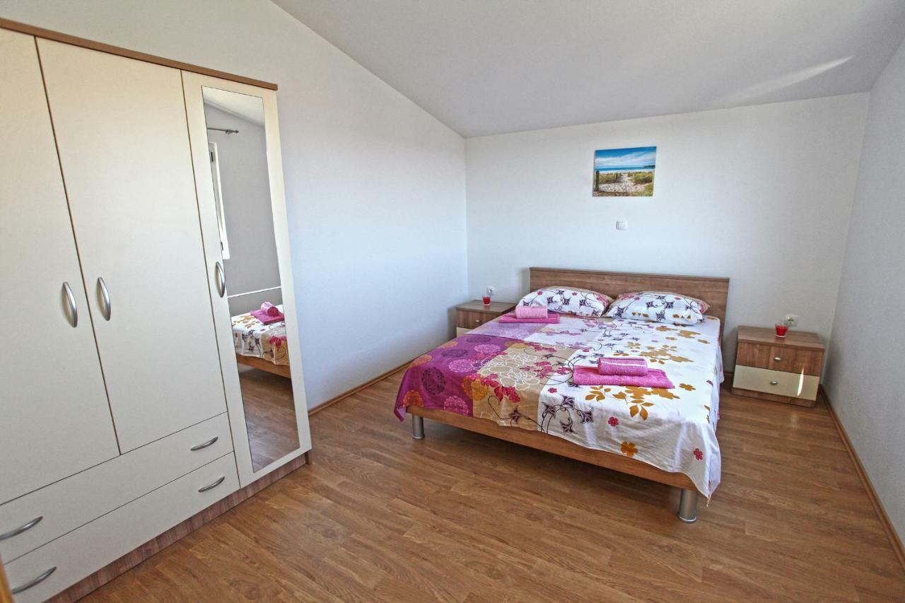 Apartments Ukic Kaštela 외부 사진